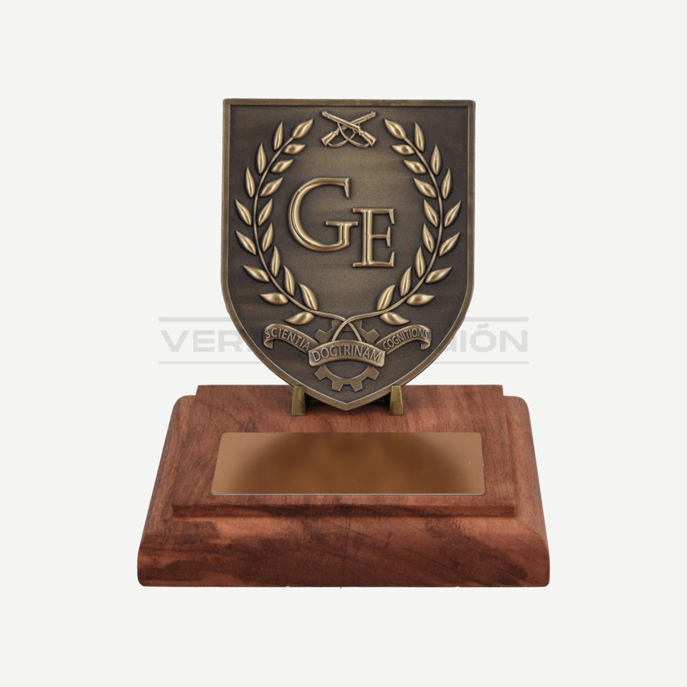 Galvano Grupo de Especialidades de Escritorio Personalizable Carabineros