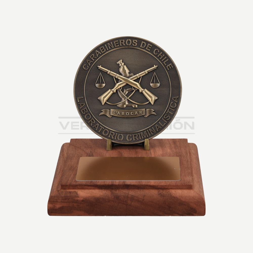 Galvano Labocar de Escritorio Personalizable Carabineros