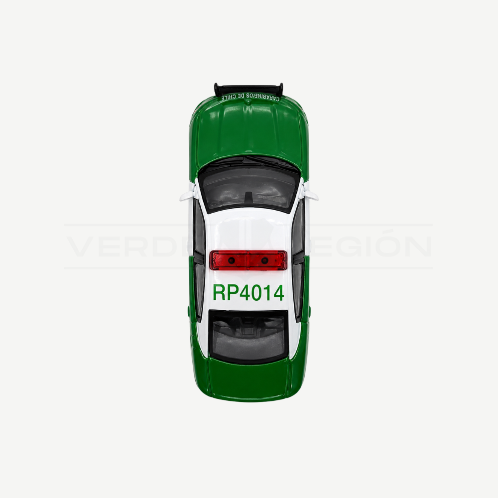 Auto a Escala Dodge Charger 2018 1:64 Verde con Blanco - Carabineros de Chile