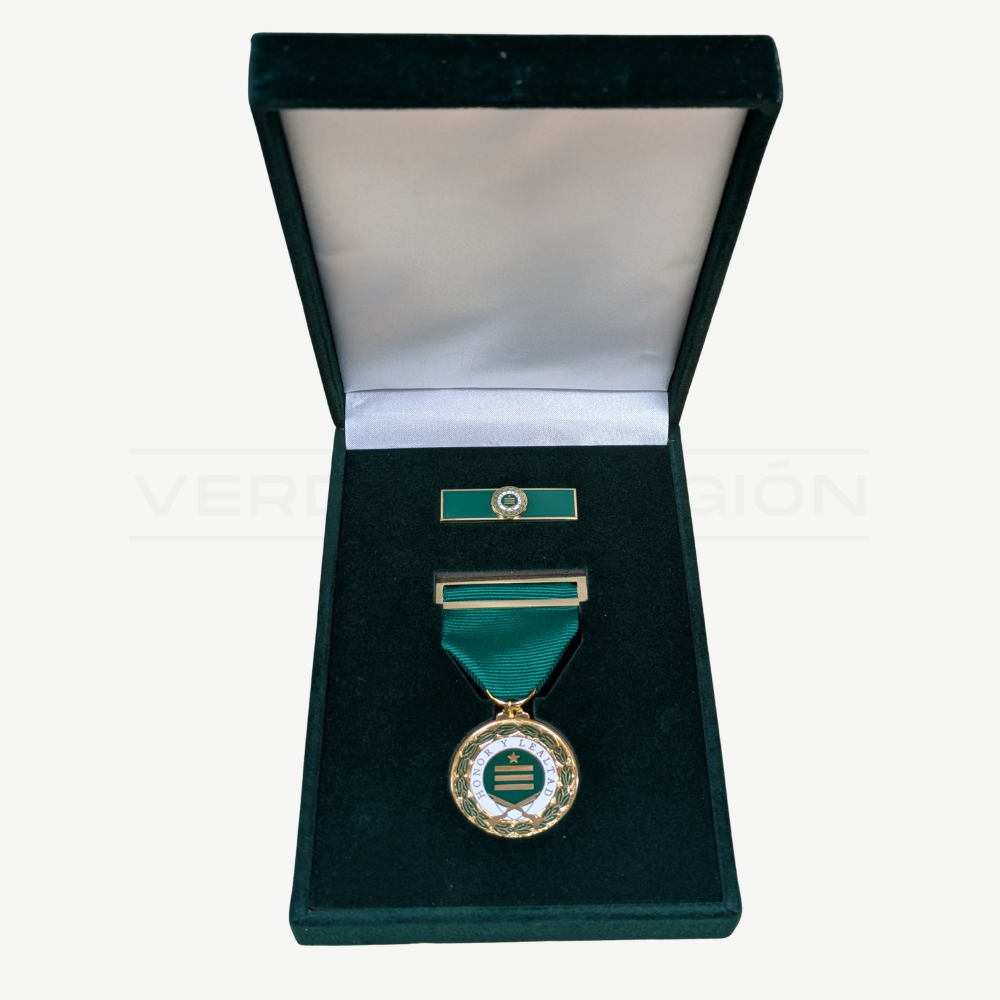 Medalla y Distintivo Honor y Lealtad Suboficial Mayor Carabineros