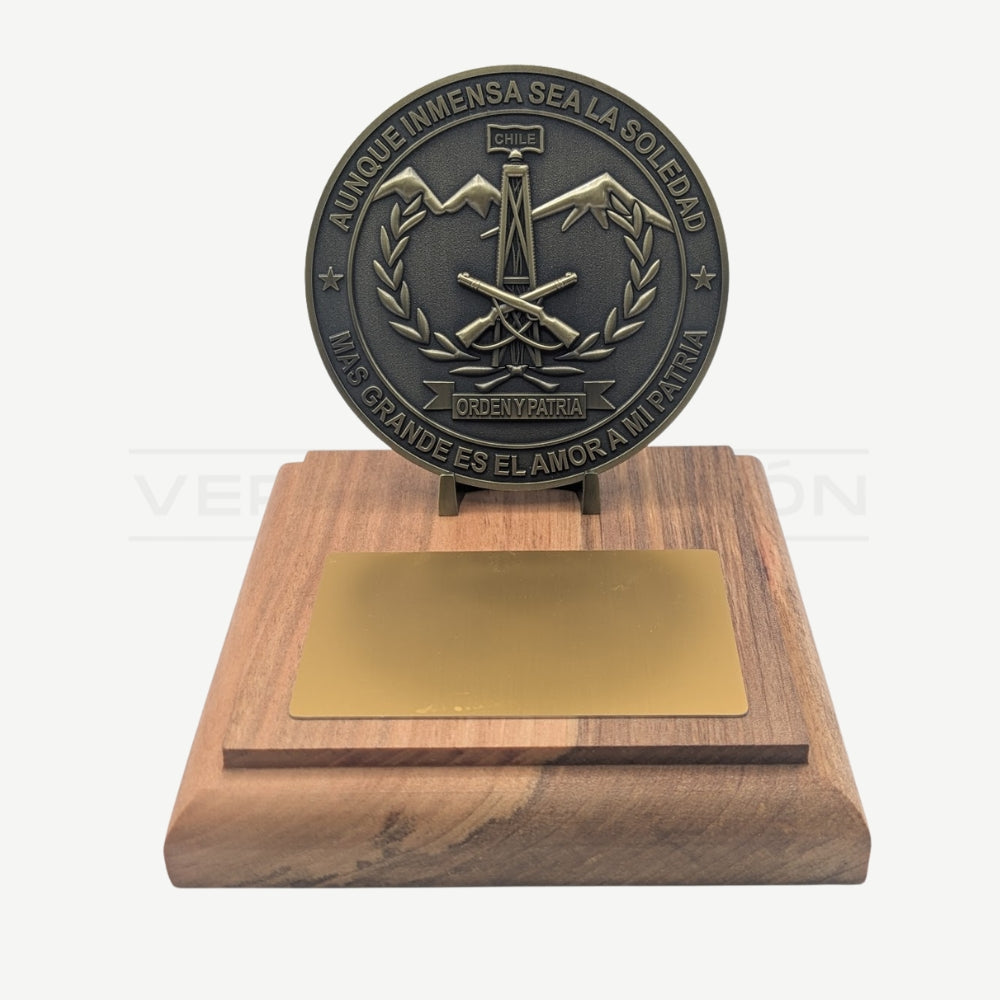 Galvano de Escritorio Frontera y Montaña Personalizable Carabineros